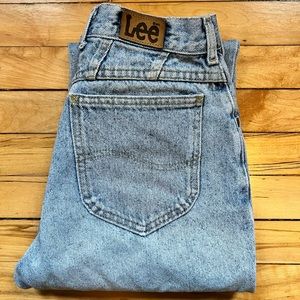Vintage ‘90s Acidwash Lee Mom Jeans